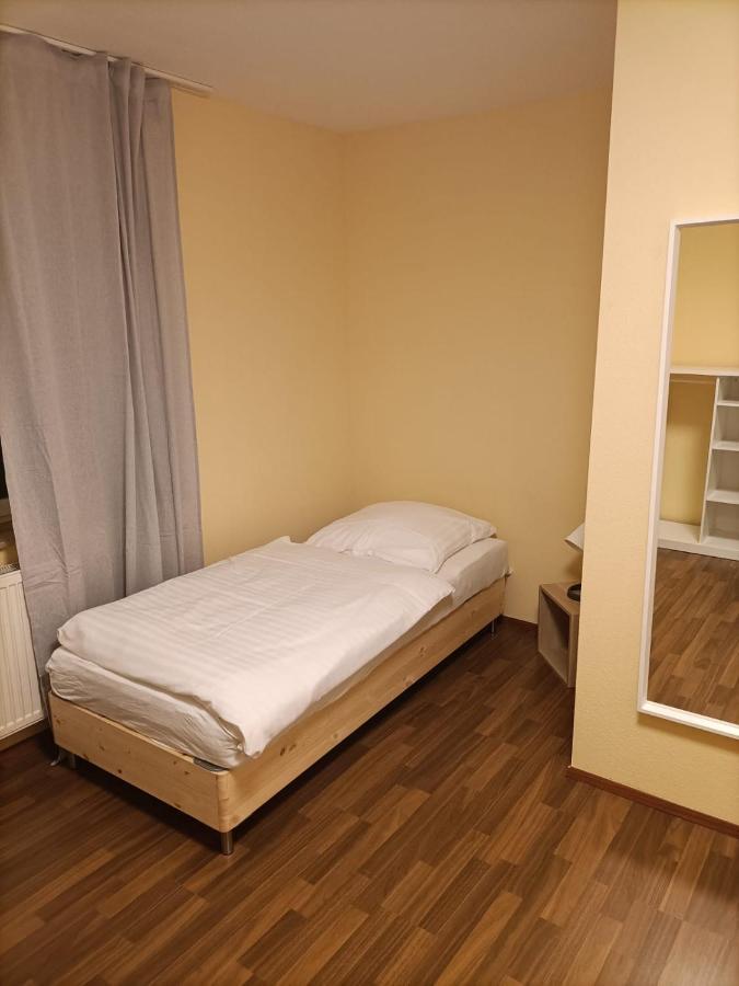 Krefeld House - 20 Min To Dus Airport & Messe Apartment Bagian luar foto