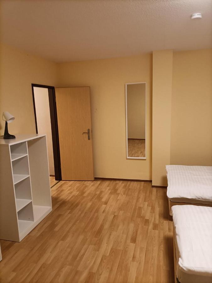 Krefeld House - 20 Min To Dus Airport & Messe Apartment Bagian luar foto