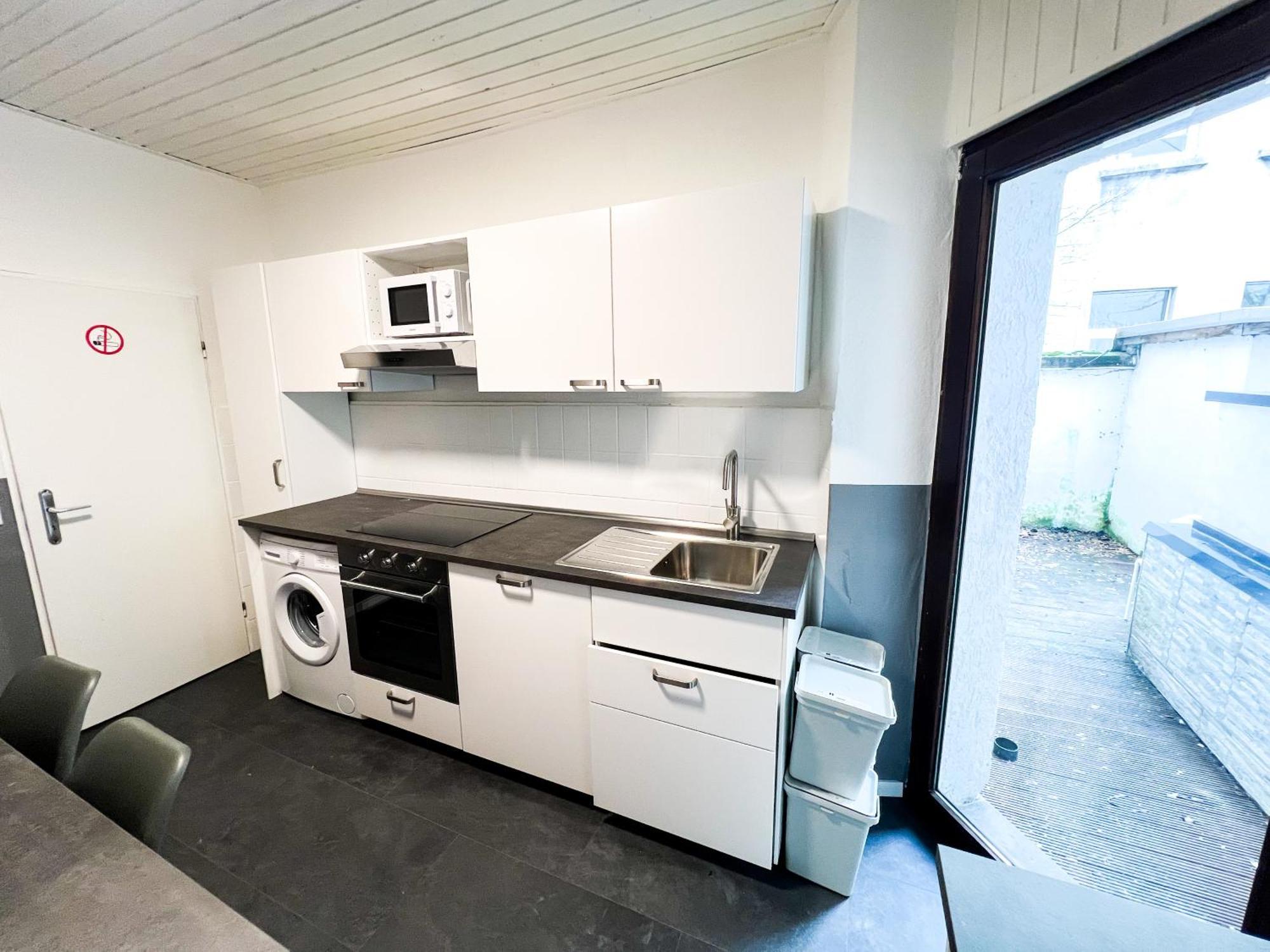 Krefeld House - 20 Min To Dus Airport & Messe Apartment Bagian luar foto