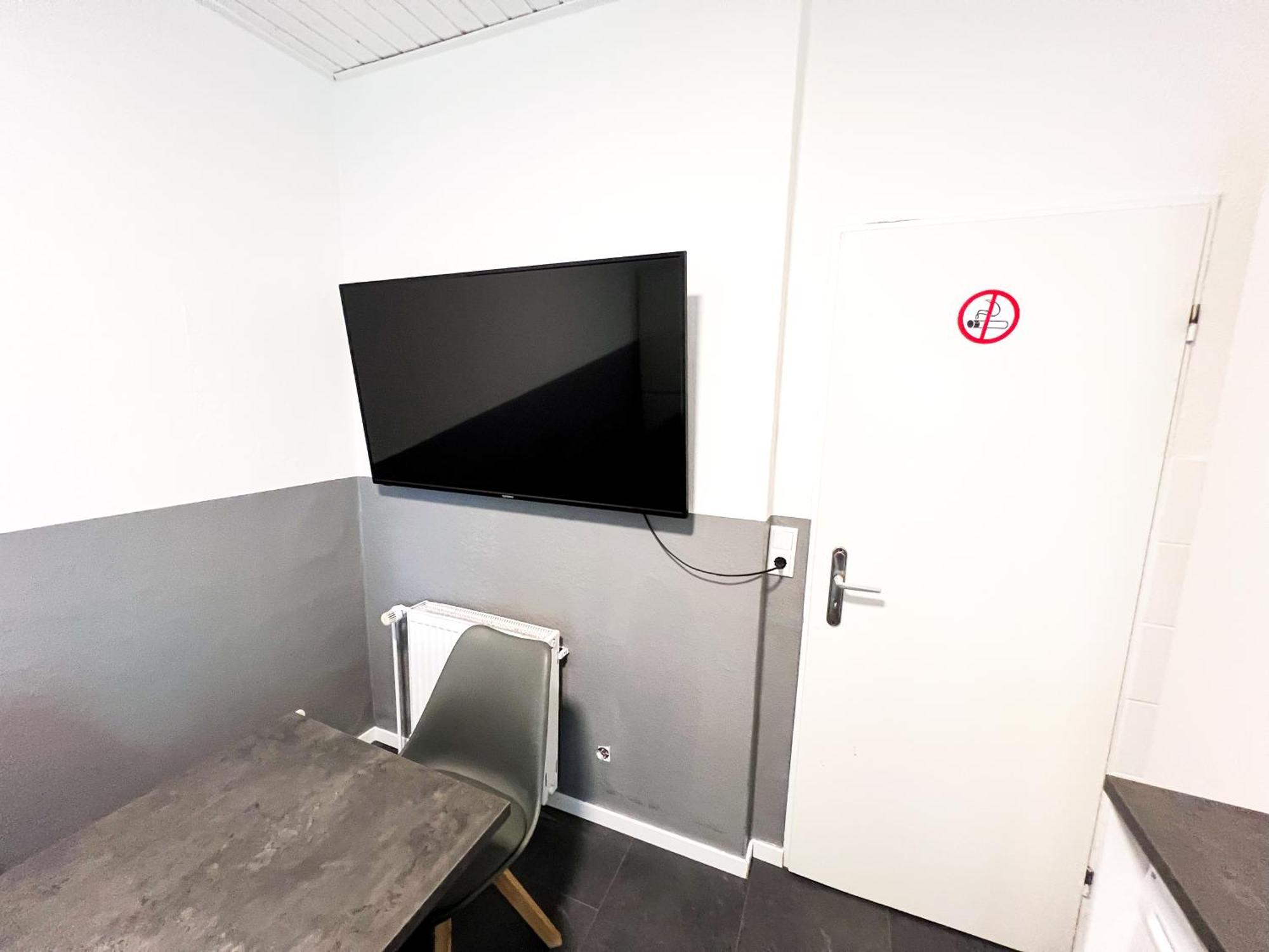 Krefeld House - 20 Min To Dus Airport & Messe Apartment Bagian luar foto